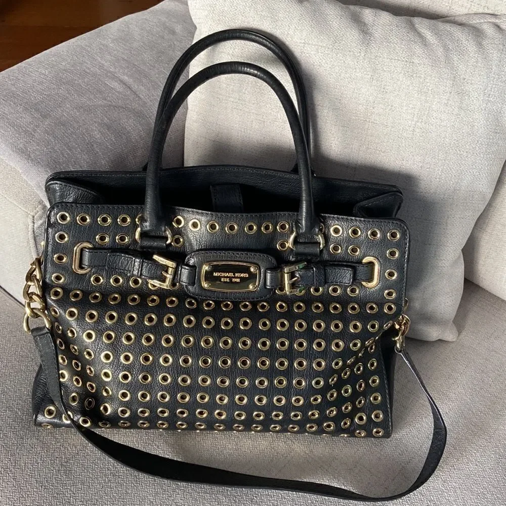 Michael Kors vintage black and gold details shoulder bag EUC